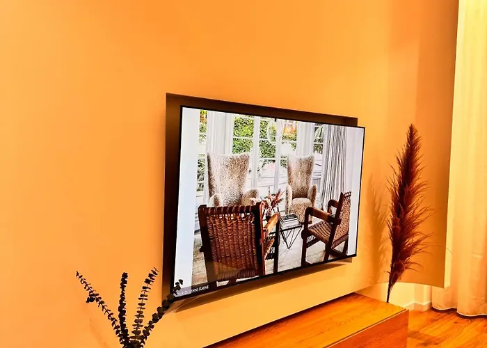 Agate Luxury 2b * 티라나